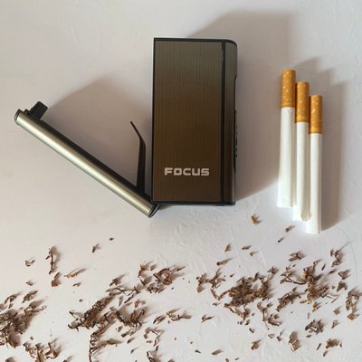 Портсигар з викидом на 10 сигарет: чорний XT-4937 фото